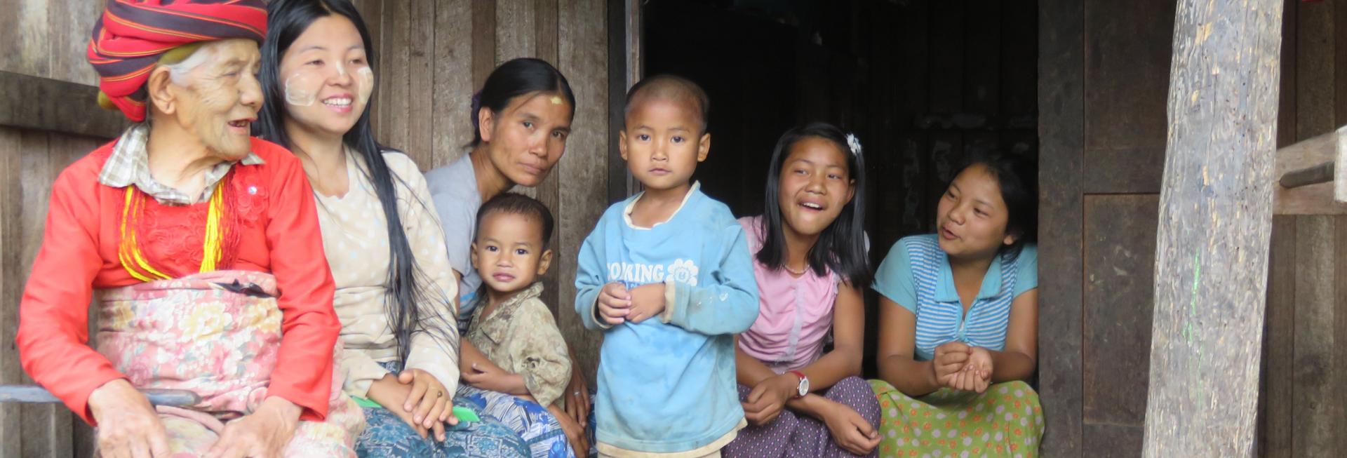 Chin family, Kanpetlet