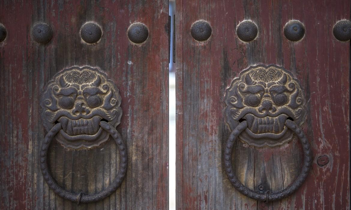 Doors, Gyeongju