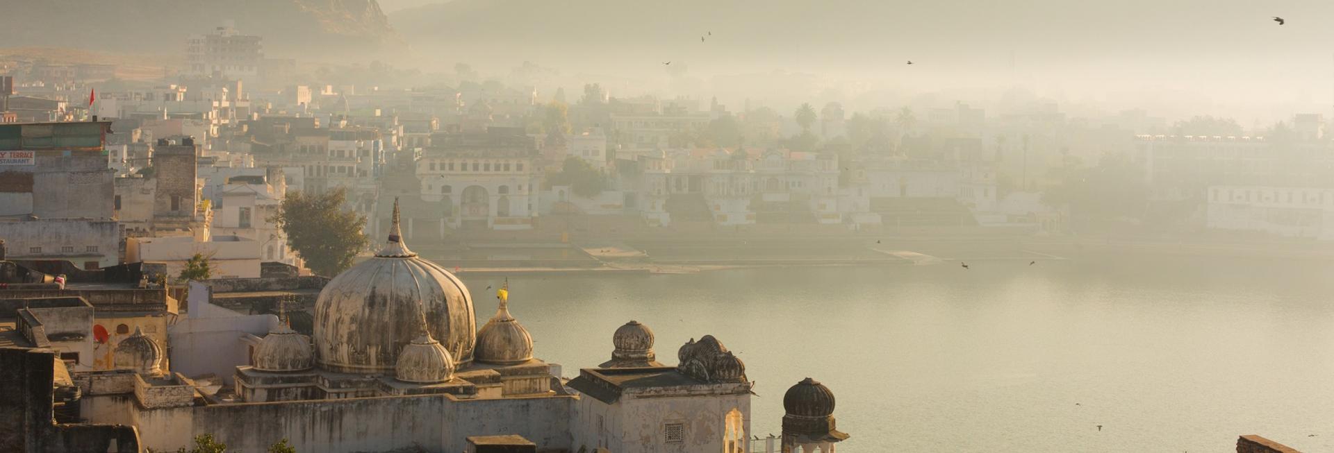 View over Lake Pichola, Udaipur