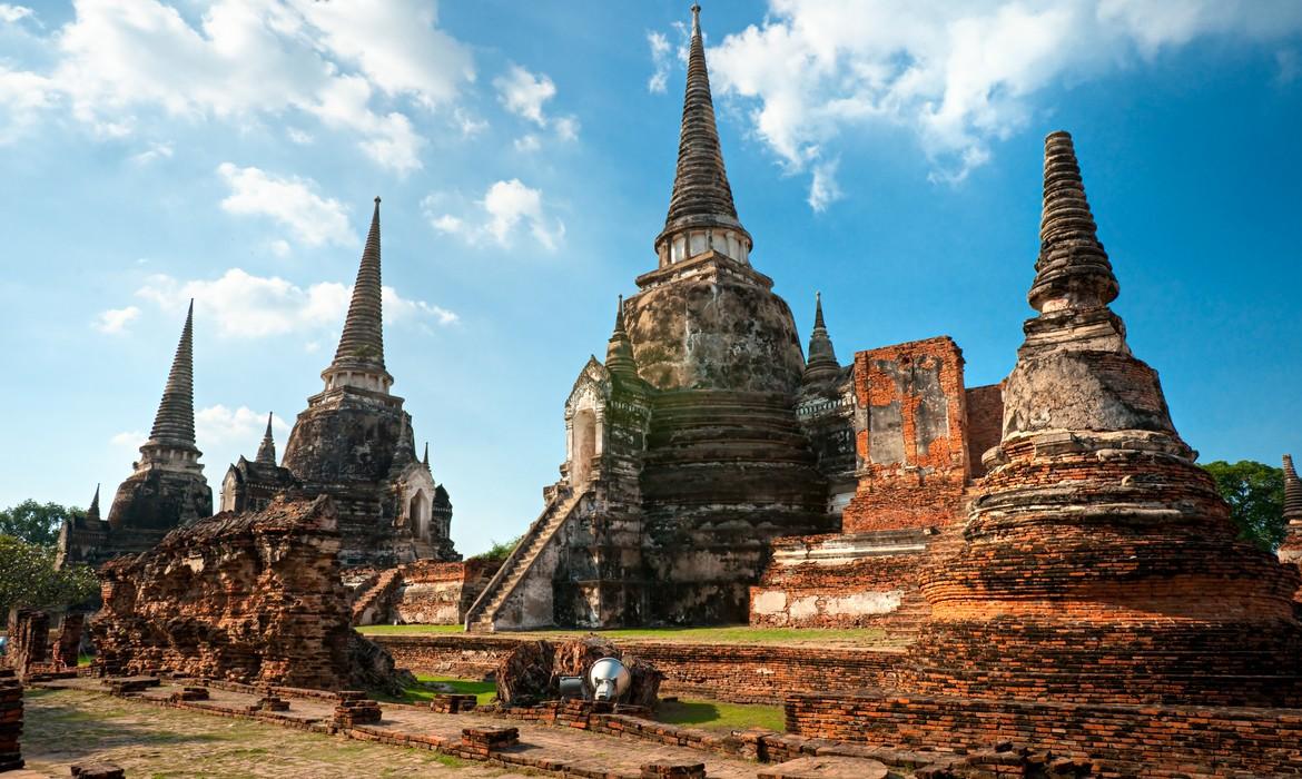 Ruined old temple, Ayutthaya