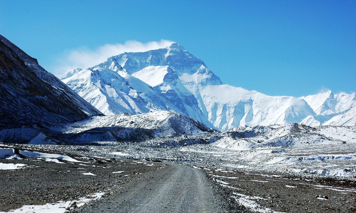 Road to Everest