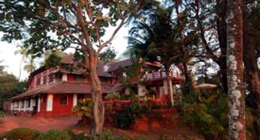 Exterior, Ayisha Manzil