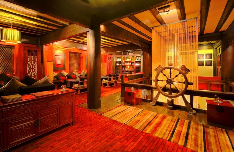 Restaurant, Banyan Tree Ringha