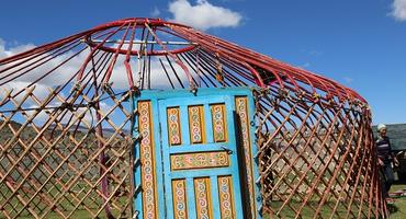 Building a Ger Mongolia