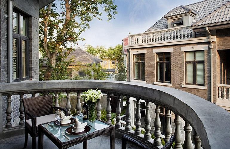 Balcony, Yihe Mansions
