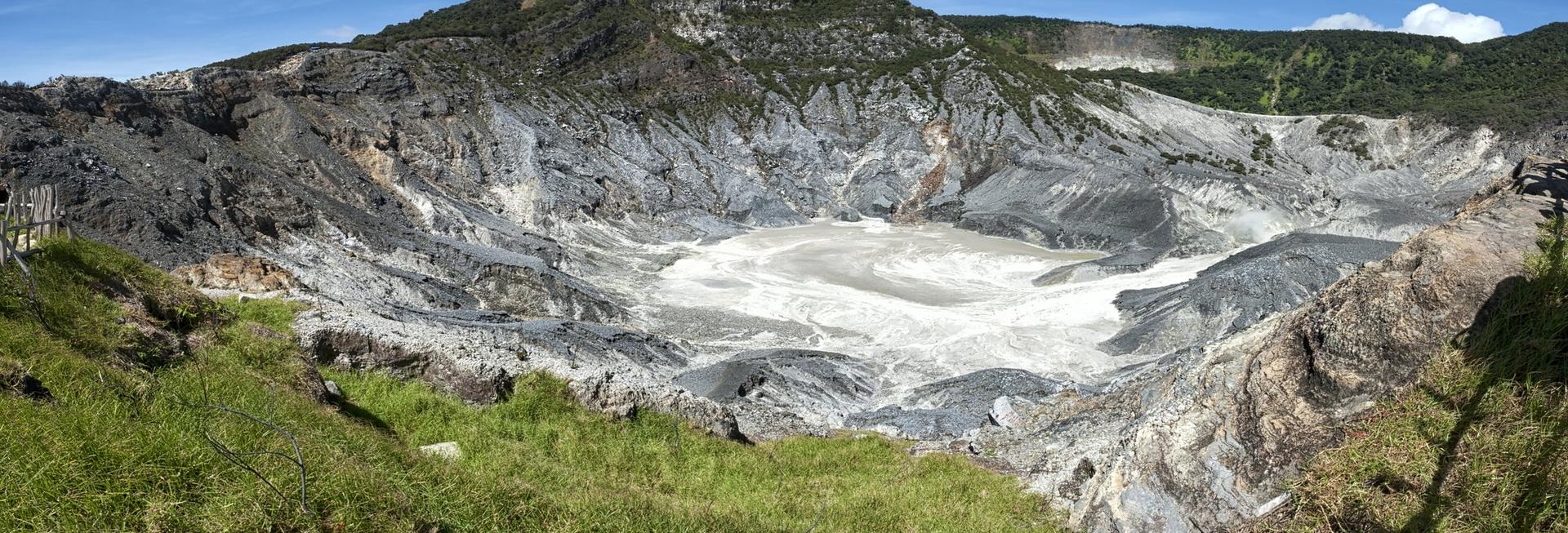 Tangkuban Perahu, Bandung