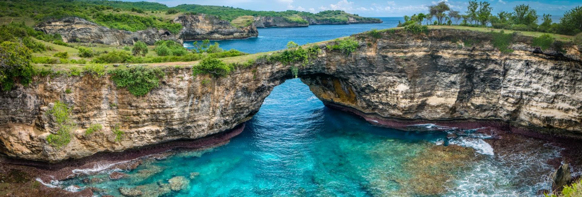 Rock coastline, Nusa Penida