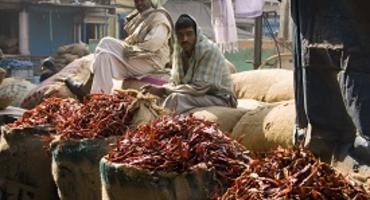 Busy market in Mumbai, India