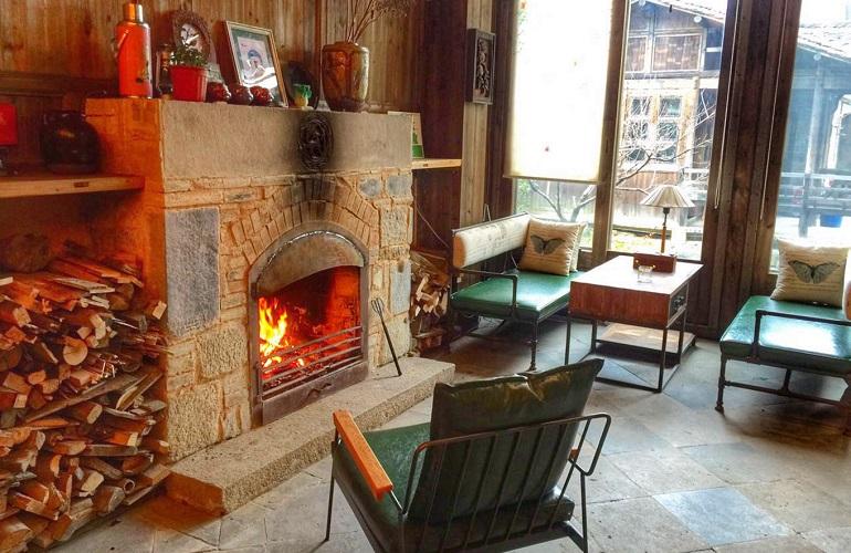 Interior, Pig Heaven Inn Bishan