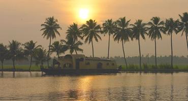 Keralan Backwaters Houseboat