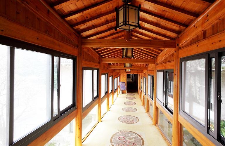 Corridor, Beihai Hotel