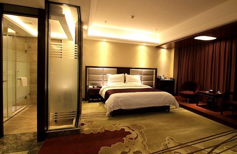 Bedroom, Lvzhou Holiday Inn