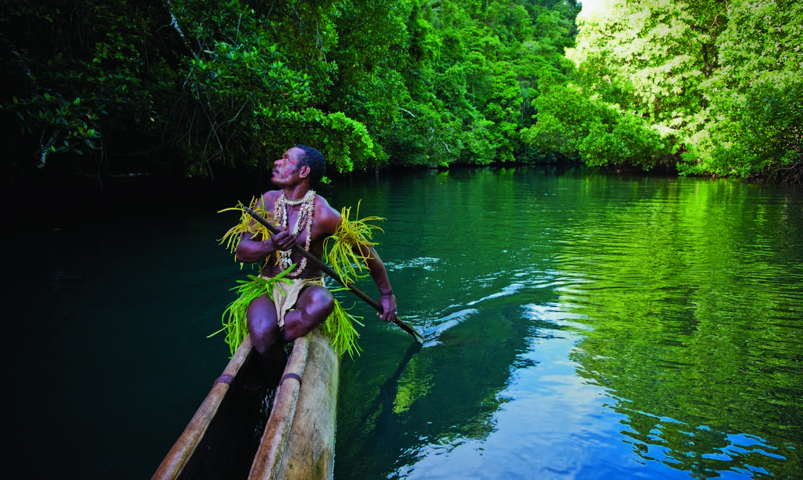Paddling canoe, Tufi