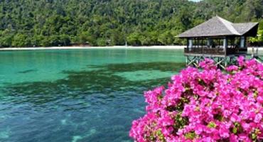 Kayaking, Gaya Island