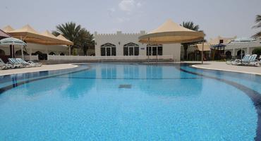 Falaj Daris Hotel
