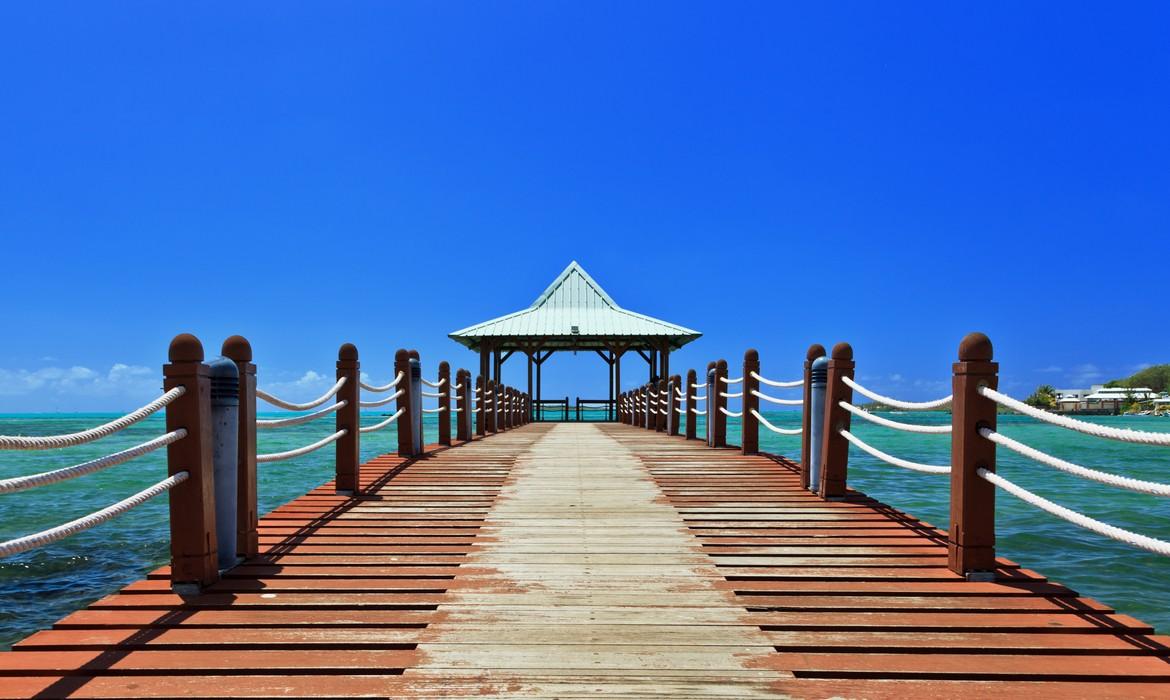 Wooden walkway, Mahebourg