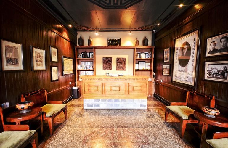 Reception, Linden Centre