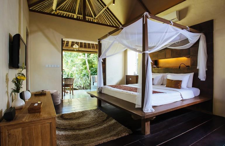 Master bedroom, Villa Belong Dua