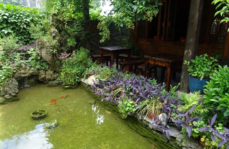 Fish pond, Yangshuo Mountain Nest Boutique Hotel