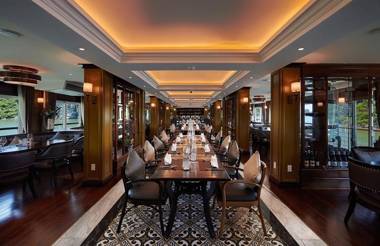 Restaurant, Paradise Grand