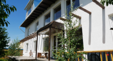 Matsunoki Hotel, Karakol