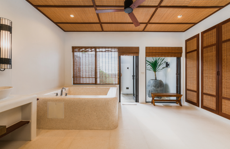 Beachfront Pool Villa Bathroom
