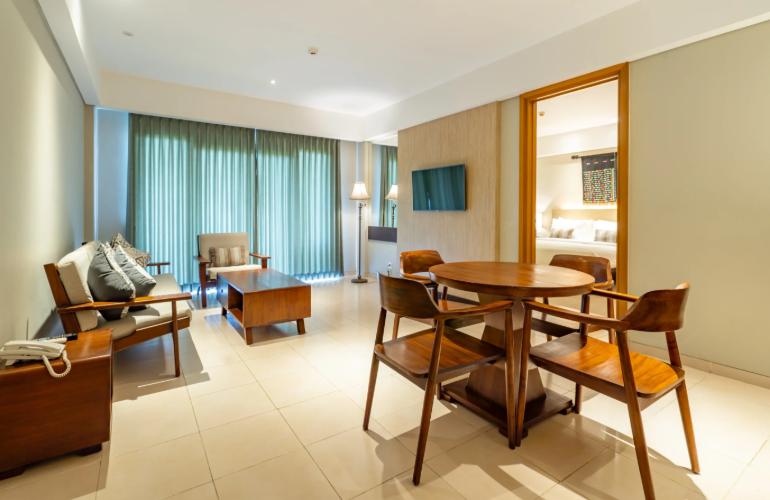 Suite Room living area