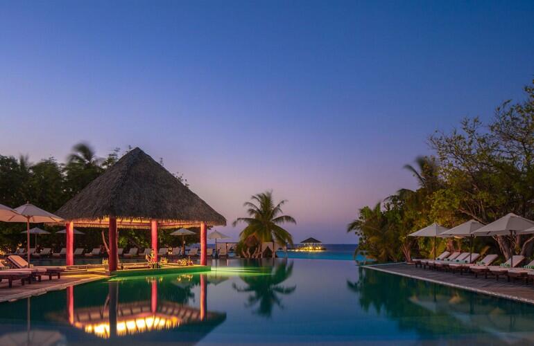 Pool Bar, Adaaran Select Meedhupparu