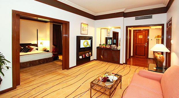 Suite, Park Royal Hotel