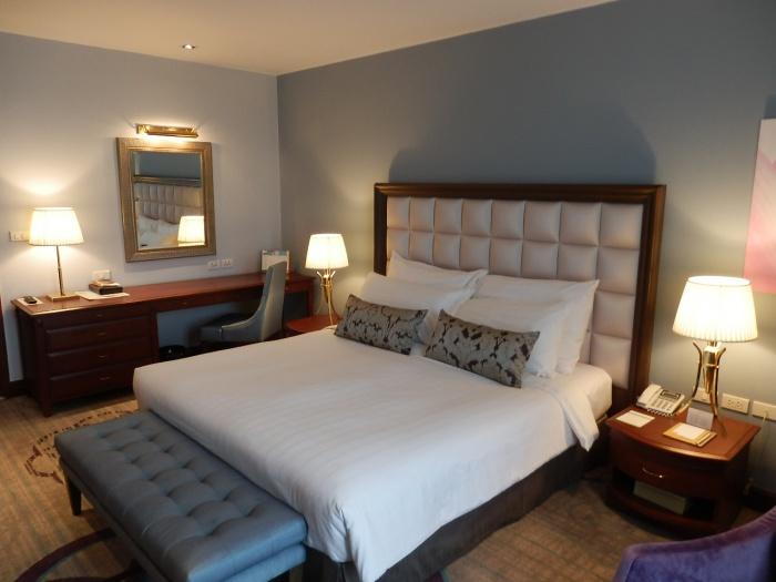 Deluxe room, Chatrium Hotel