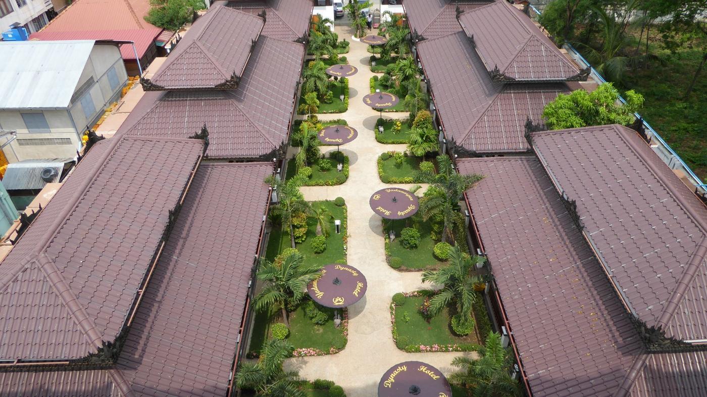 Overview, Yadanarpon Dynasty Hotel
