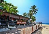 Tuna Bay Island Resort