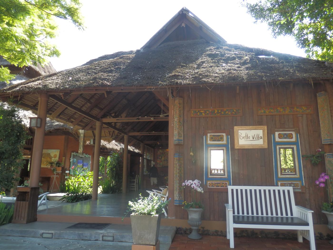Restaurant, Belle Villa Resort
