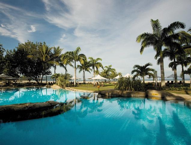 Swimming pool, Shangri-La Rasa Ria