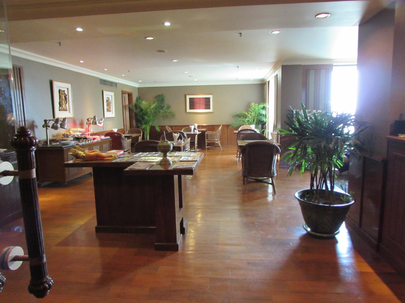 Restaurant, Hilton Mandalay