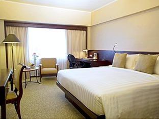 Bedroom, Dusit Thani Manila