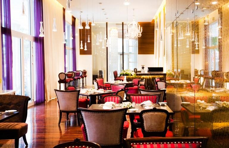 Cafe Lautrec, Hotel de l'Opera