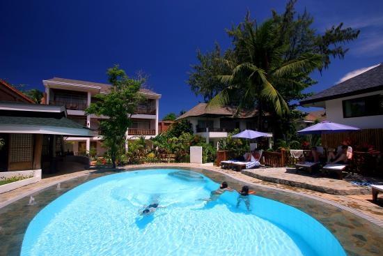 Swimming pool, Pinjalo Resort