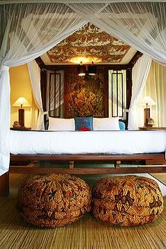 Room, Alam Shanti