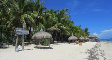 Coco Grove Beach Resort, Siquijor