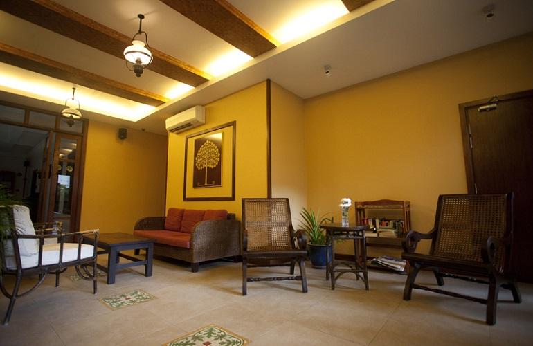 Anggun Hotel