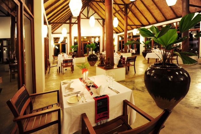 Restaurant, Villa Inle Resort & Spa