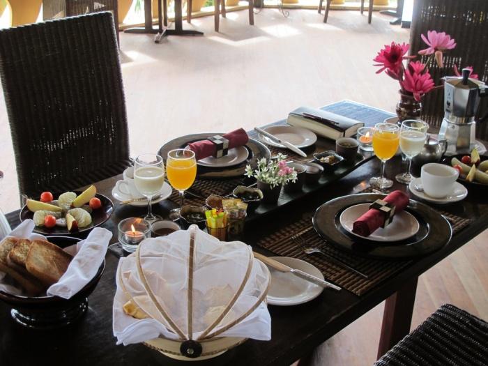 Breakfast layout