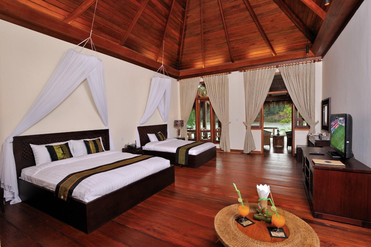 Bedroom, Malikha Lodge