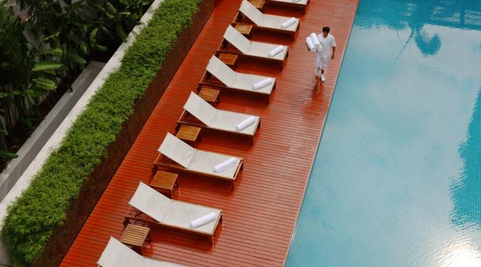 Swimming pool, COMO Metropolitan Bangkok