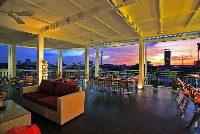 Skyline Bar, La Maison d'Ambre