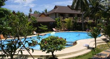 Salad Beach Resort