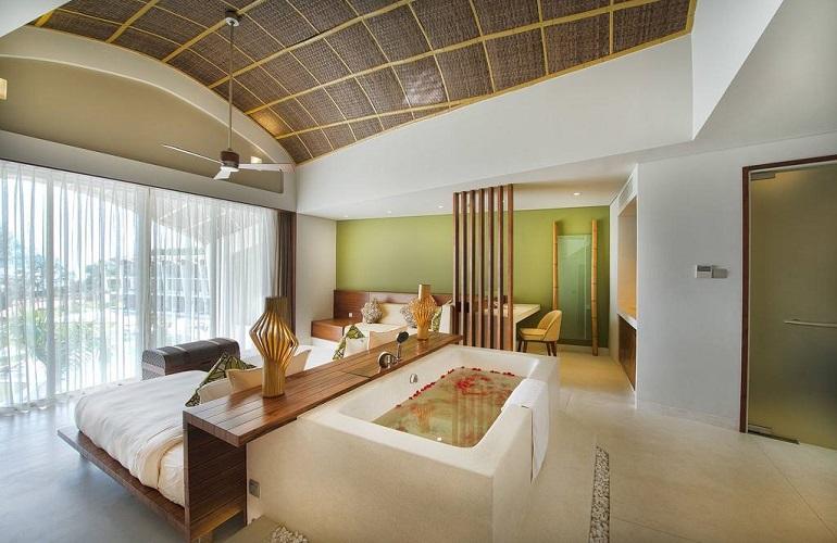 Ocean View Deluxe Room, The Shells Resort & Spa