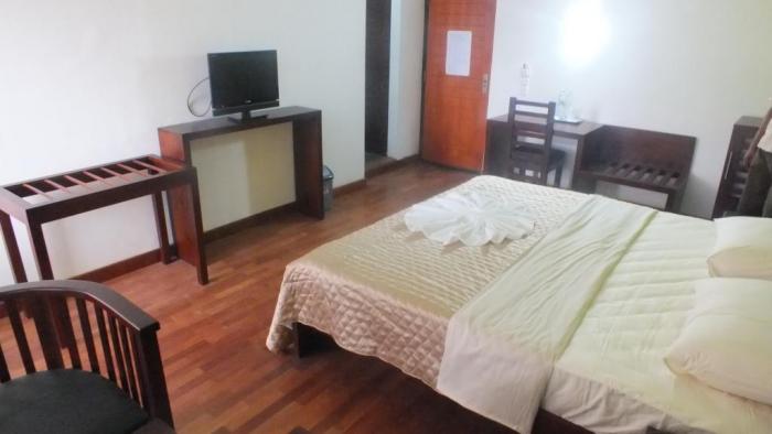 Bedroom, Subhas Hotel
