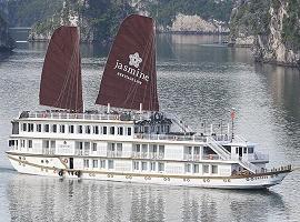 Halong Jasmine, Halong Bay